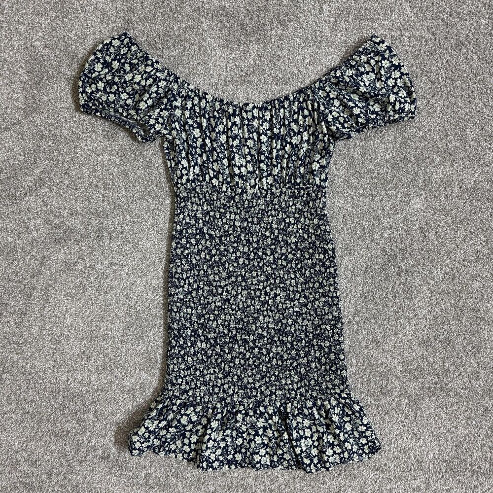Wild Fable Dress Womens XS Blue White Floral Smocked Ruffle Off Shoulder Summer - Picture 2 of 9